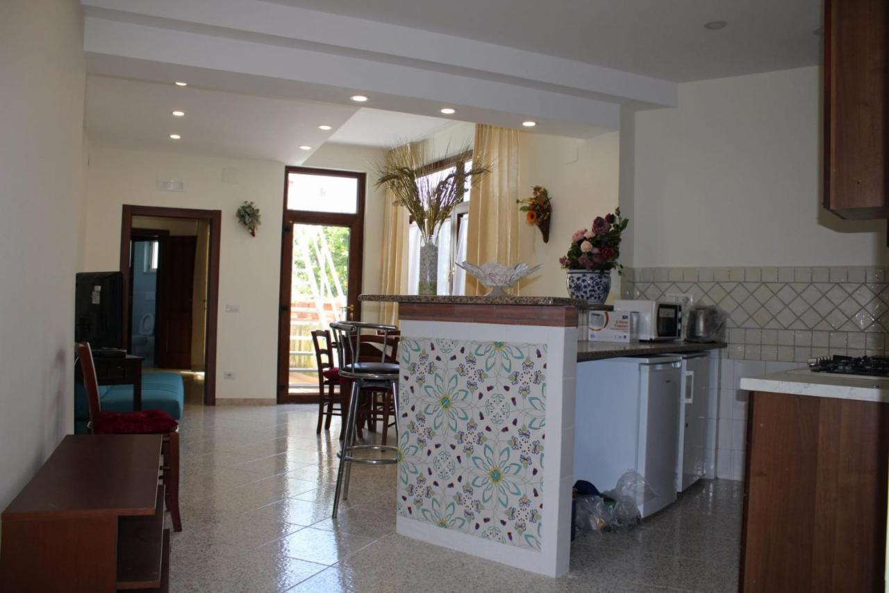 Casa Angelina Villa Termini Exterior photo
